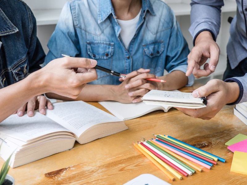 補習班如何挑選最合適的影印機？ 租賃vs購買的實務指南